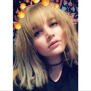 Meet your Posher, Bailey